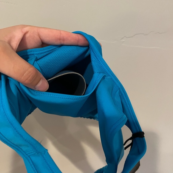 NWT Nike Sports Bra - Picture 7 of 8